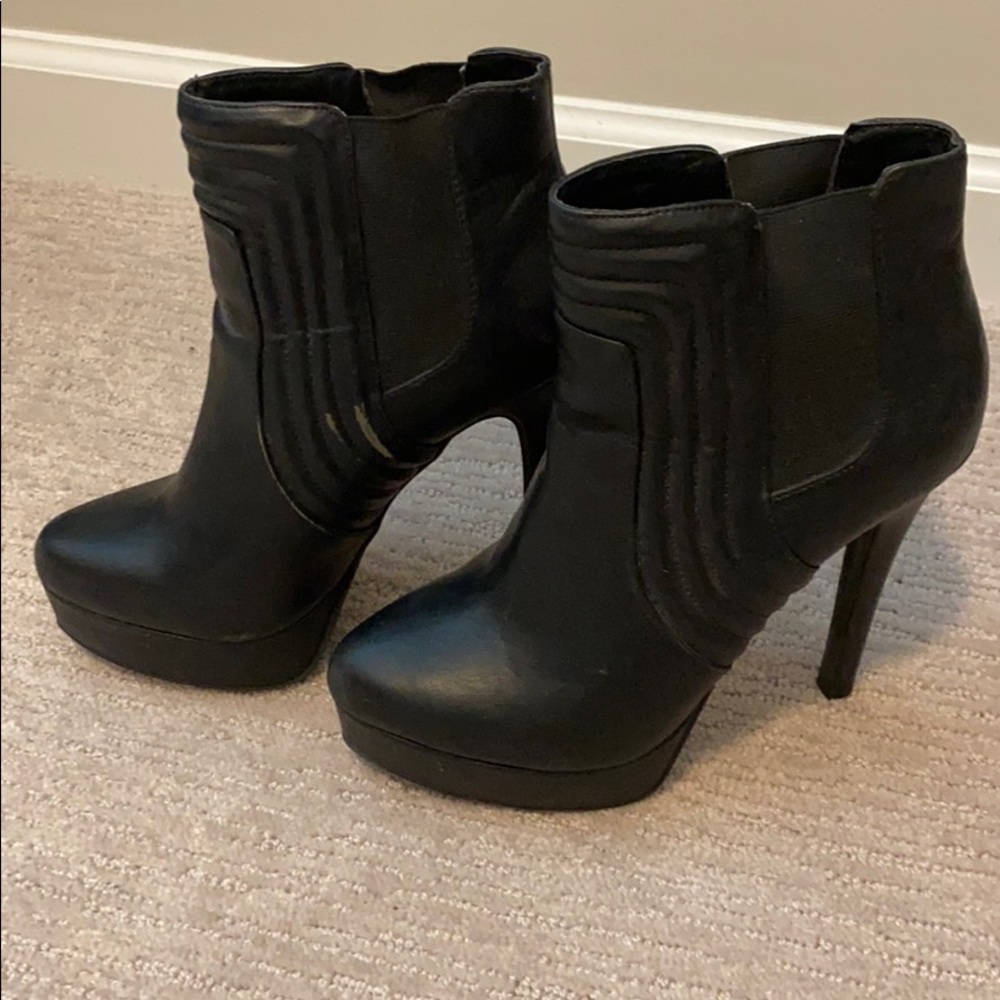 Chinese laundry leather ankle booties